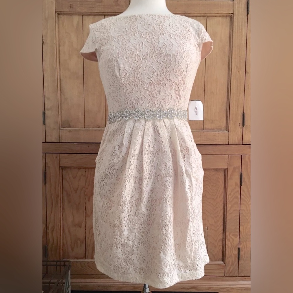 🌼 NWT City Triangles Size 8 Ivory Blush Pink Lined Lace Formal Party Prom Dress